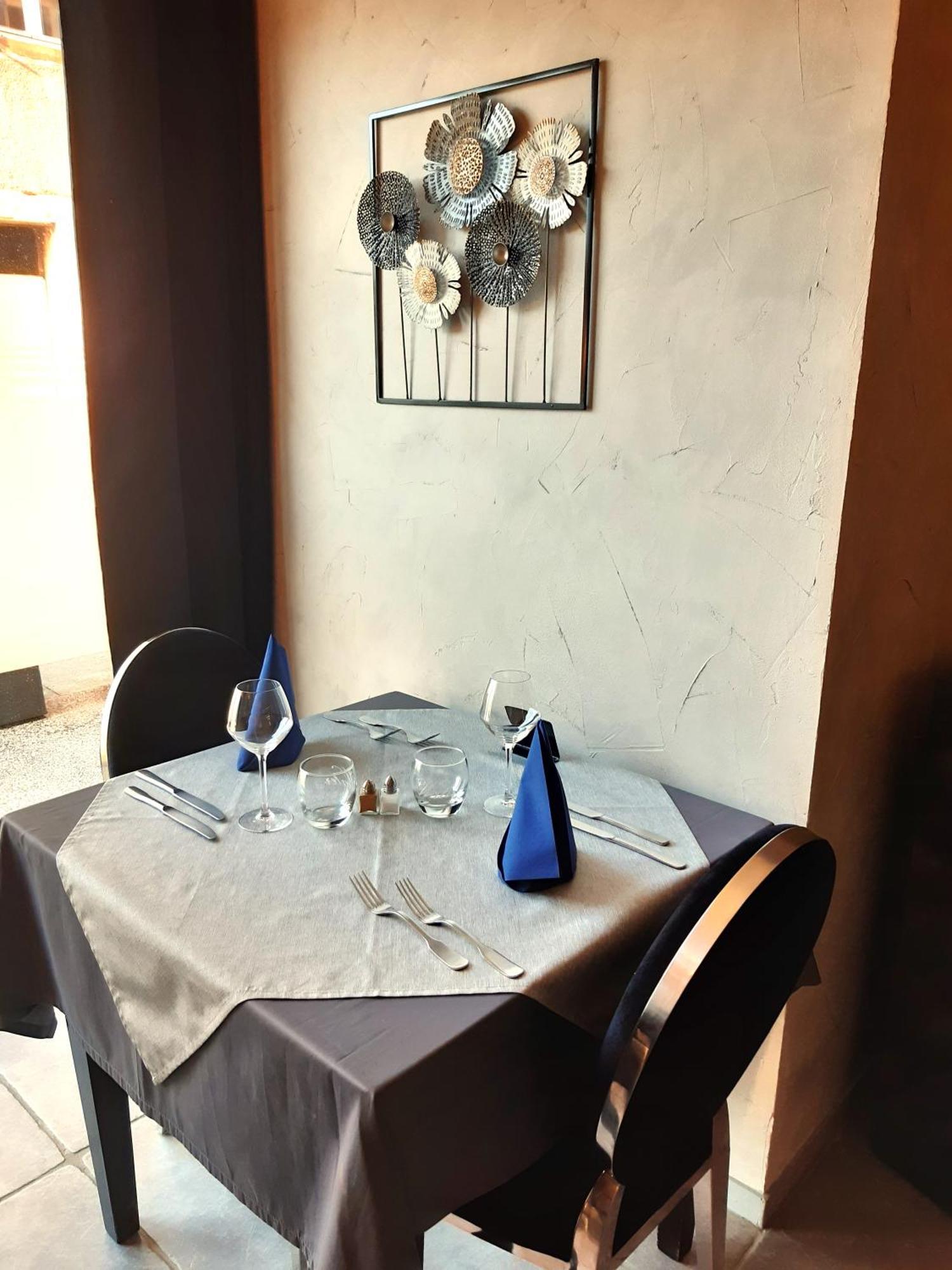 Hotel Restaurant Le Saint Augustin Luaran gambar