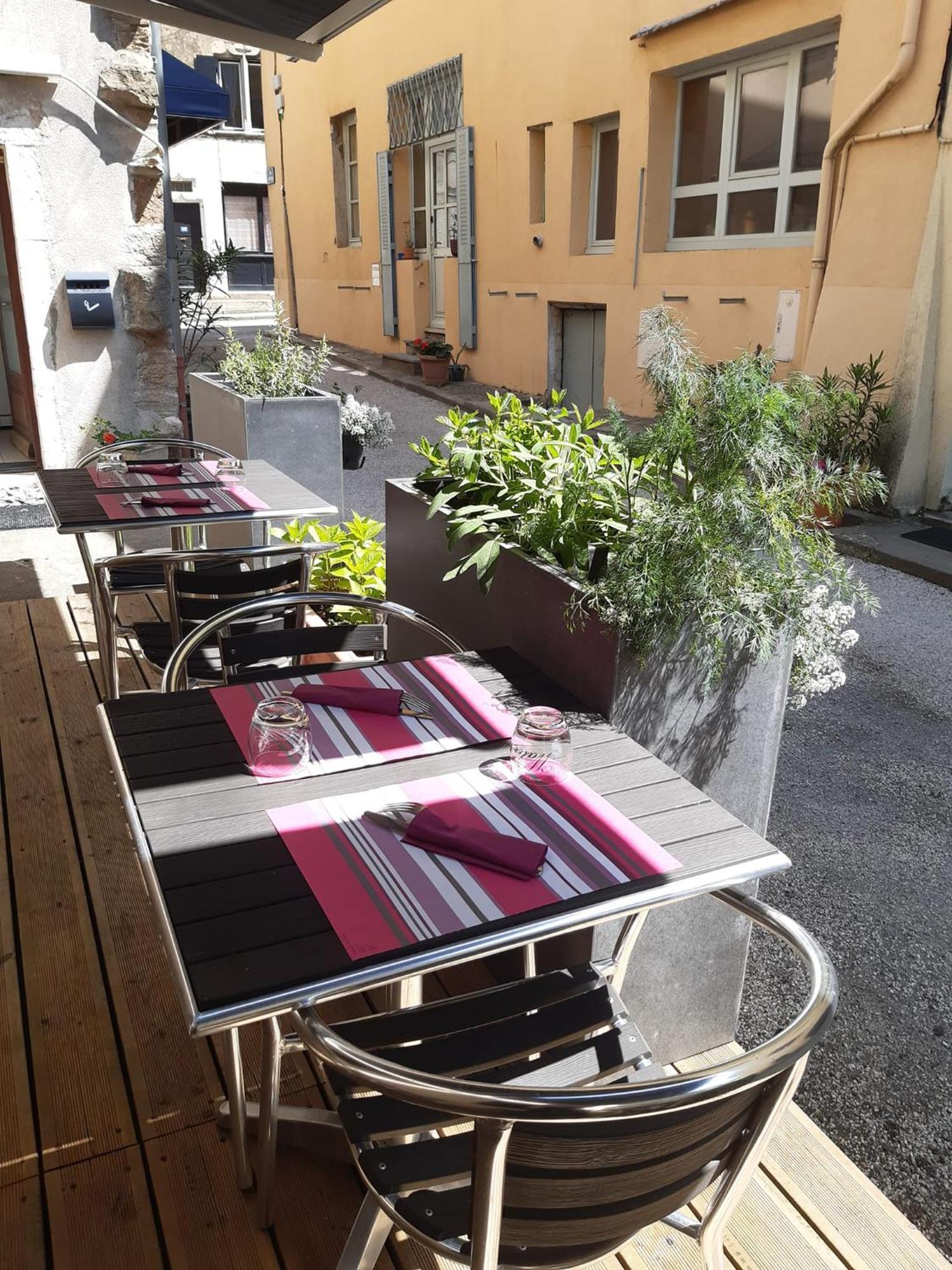 Hotel Restaurant Le Saint Augustin Luaran gambar